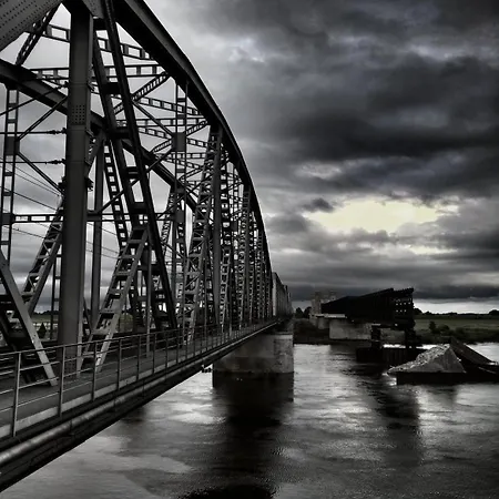 Premium Zamkowa B21 * تكيف